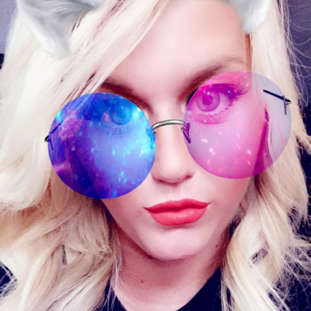 Meet your Posher, Kristie